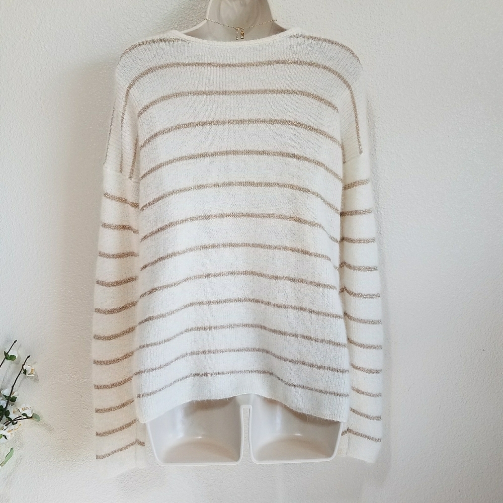 Sézane Gaspard Cardigan in Ecru Gold - Picture 4 of 9